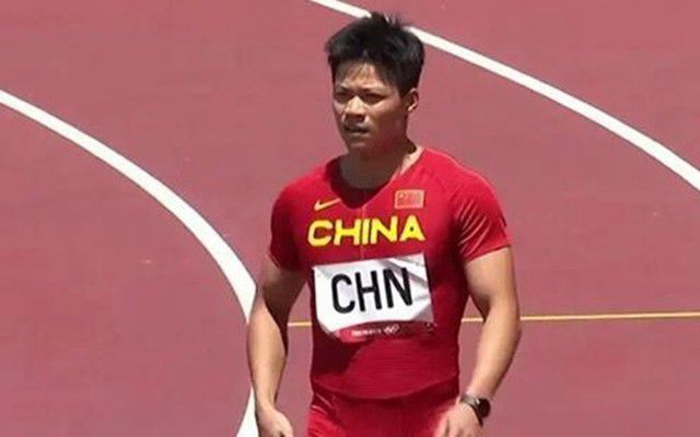和寡妇在做爰